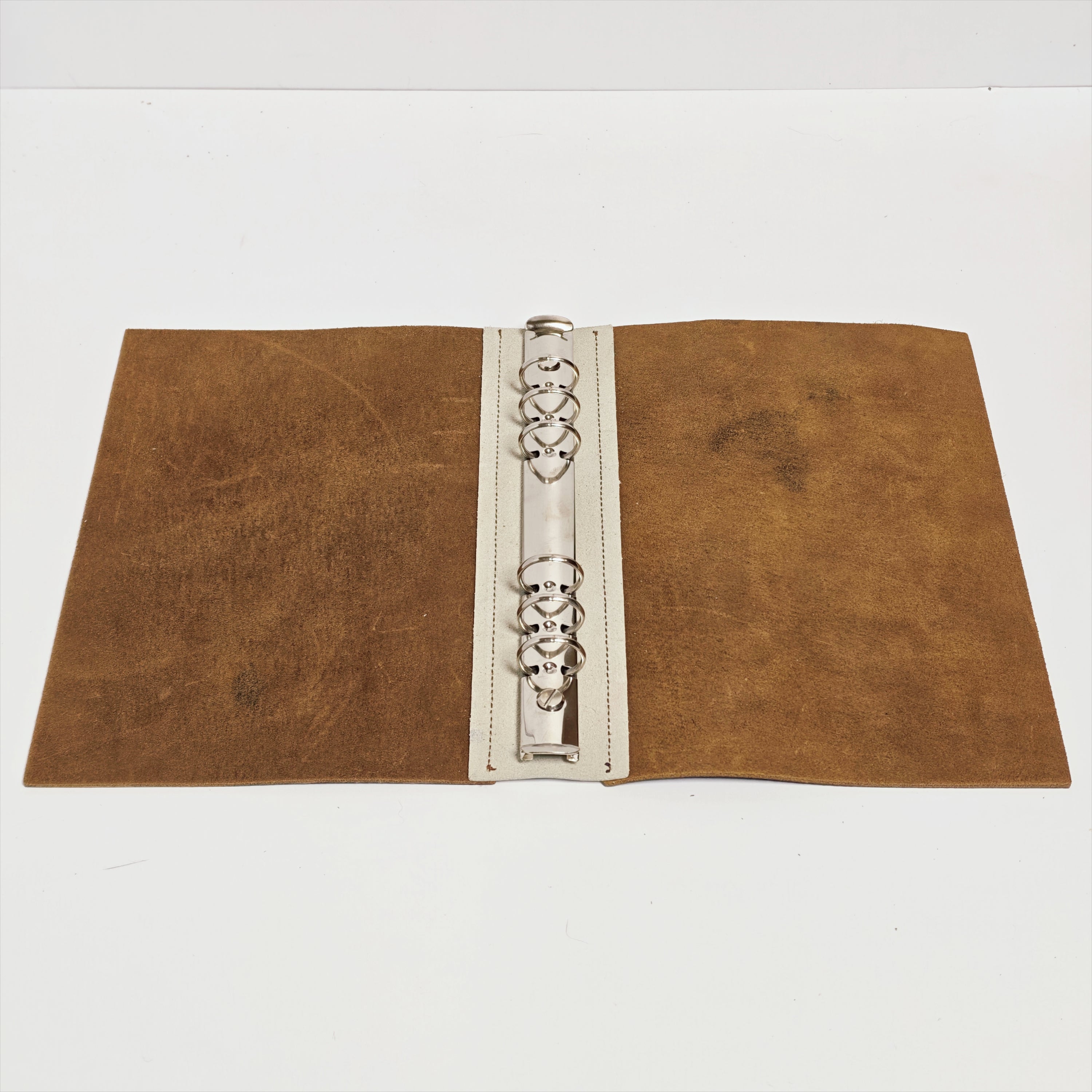 The Blue Harmony Vintage A5 6-Ring Polka Dot Leather Loose-Leaf Binder