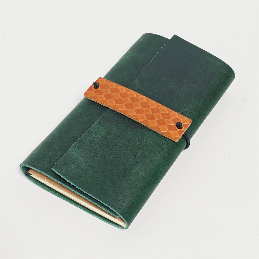 "The Forest Acorn" Premium Leather Traveler's Journal - Forest Green & Caramel (TN Personal Size)