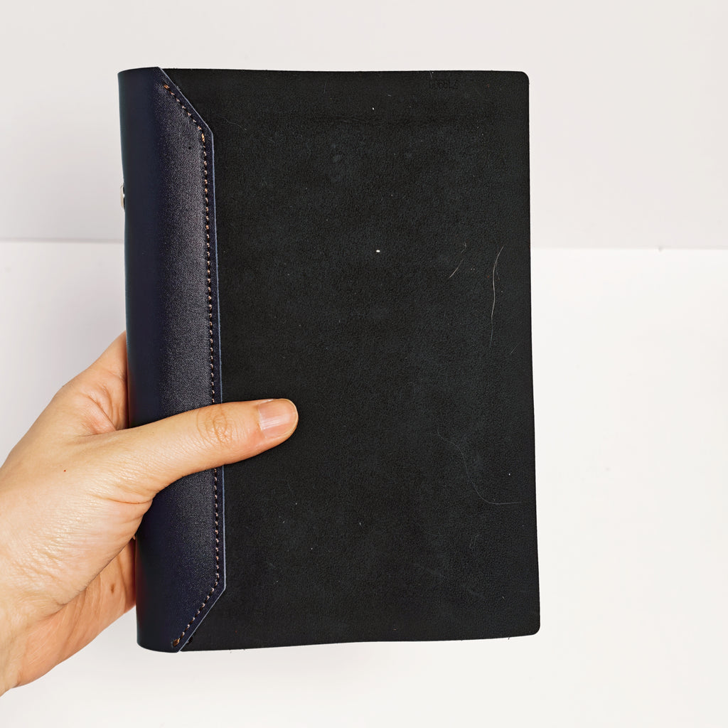 "The Urban Elite" Premium A6 Personal 6-Ring Top-Grain Leather Binder - Charcoal Black & Deep Navy